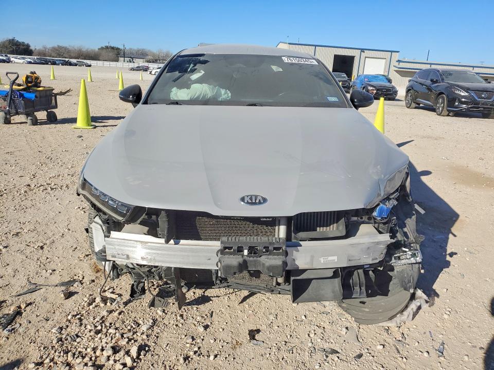 2021 KIA K5 gt Line