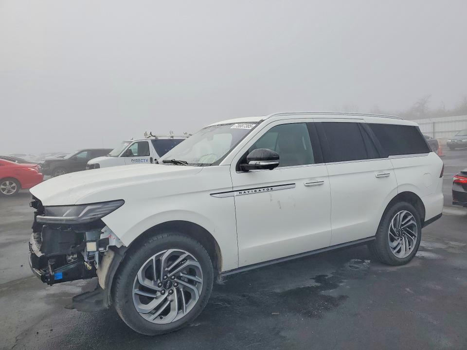 2025 Lincoln Navigator Reserve