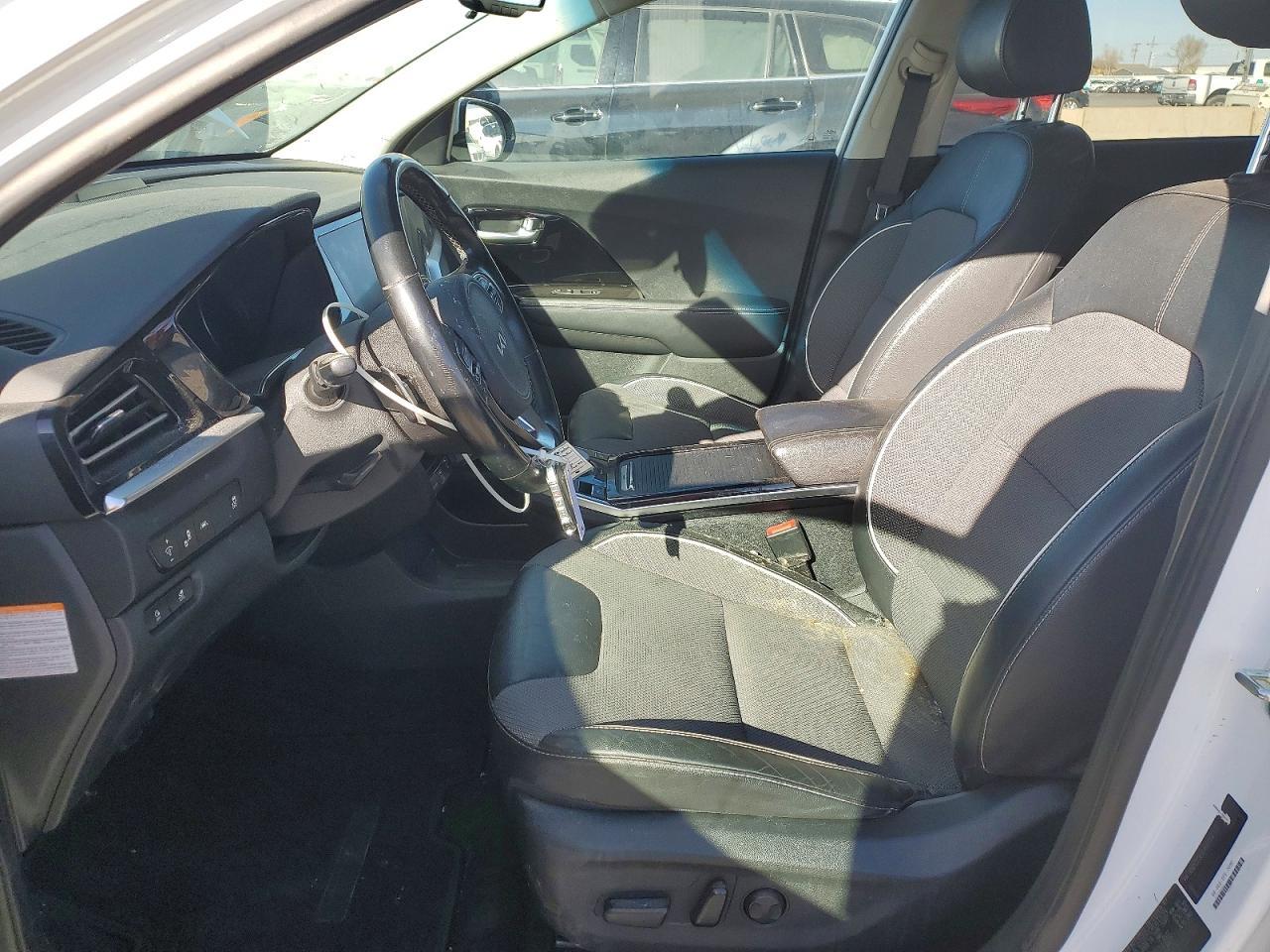 2022 KIA Niro s