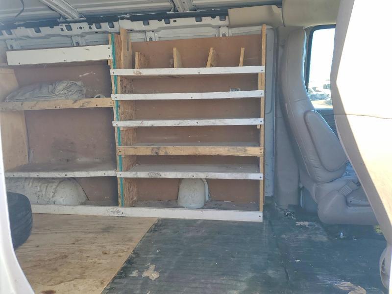 2017 Chevrolet Express G2500