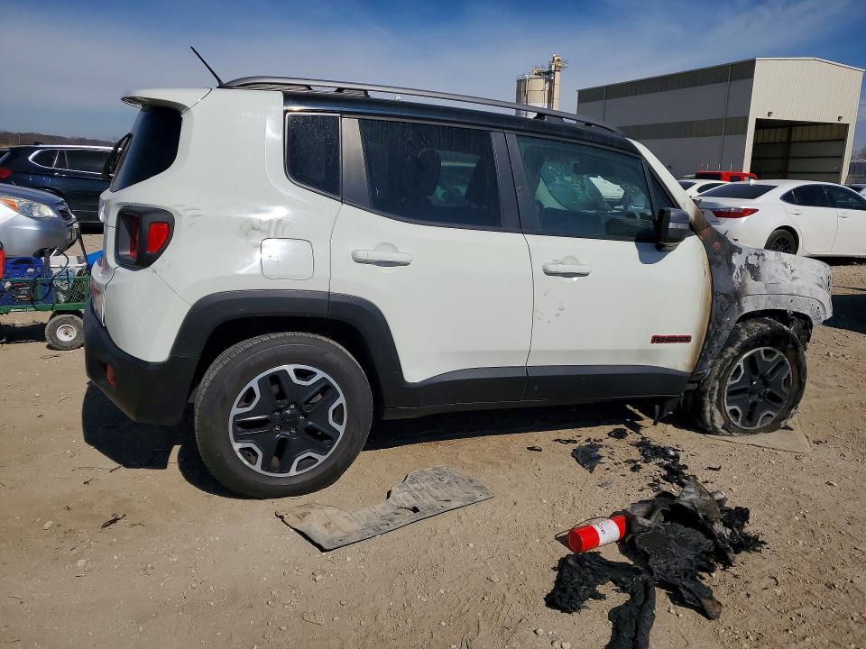2015 Jeep Renegade Trailhawk