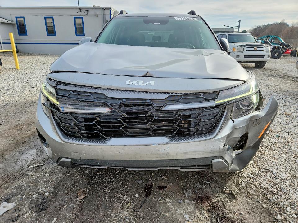 2024 KIA Seltos x Line