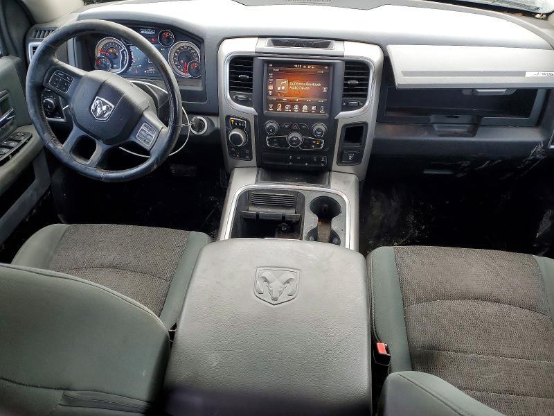 2016 Dodge Ram 1500 slt