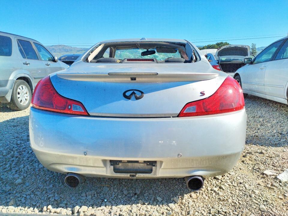 2012 Infinity G37