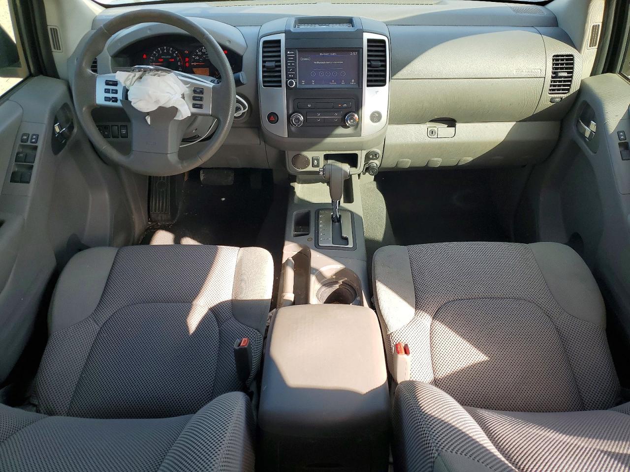 2019 Nissan Frontier s