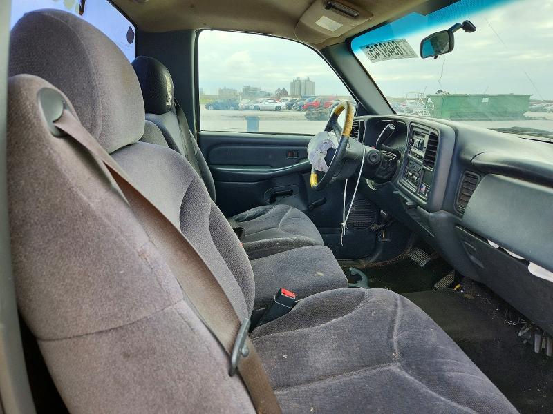2002 GMC New Sierra C1500