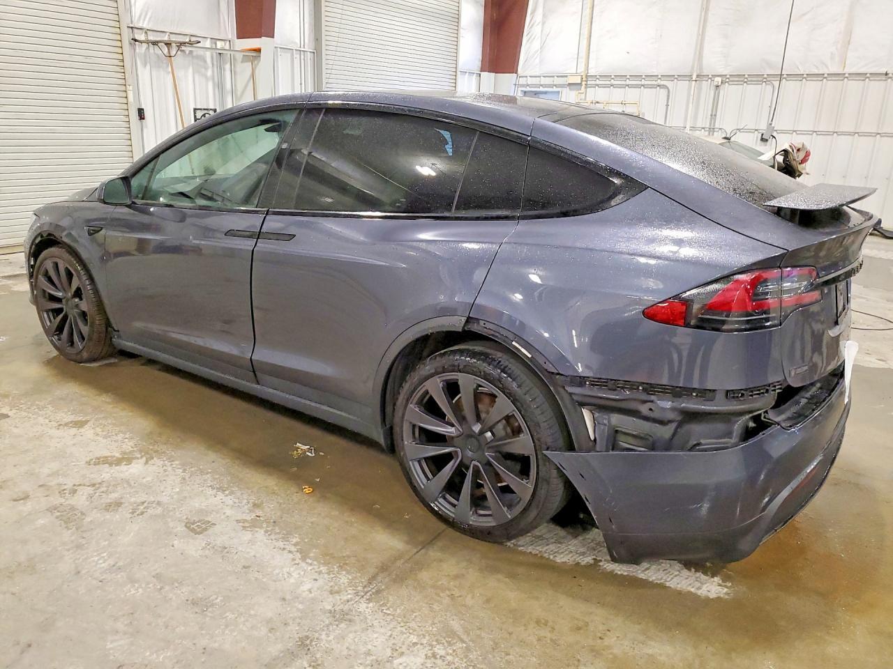 2022 Tesla Model x