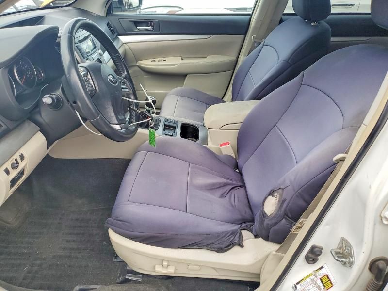 2013 Subaru Outback 2.5i Premium