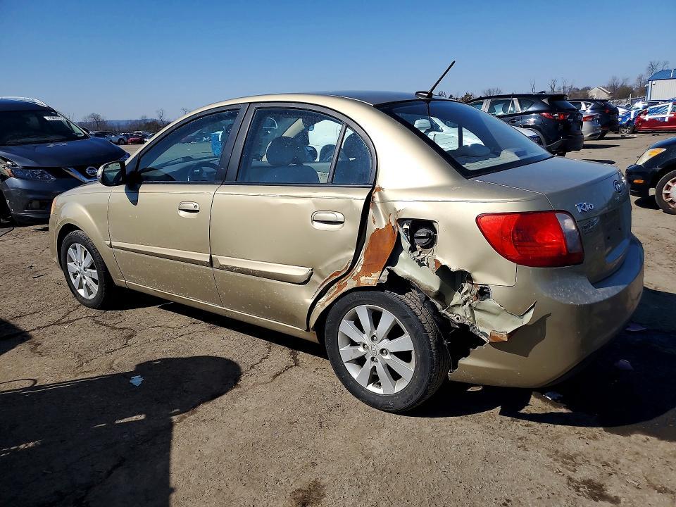 2011 KIA Rio Base
