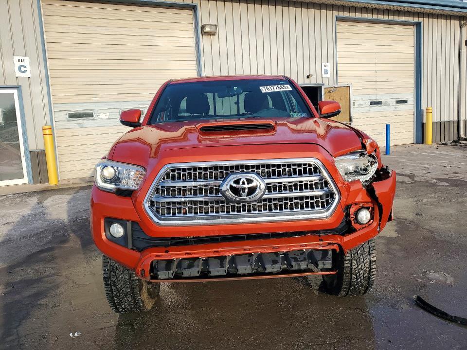 2016 Toyota Tacoma TRD Sport