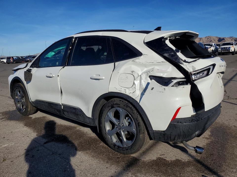 2026 Ford Escape st Line