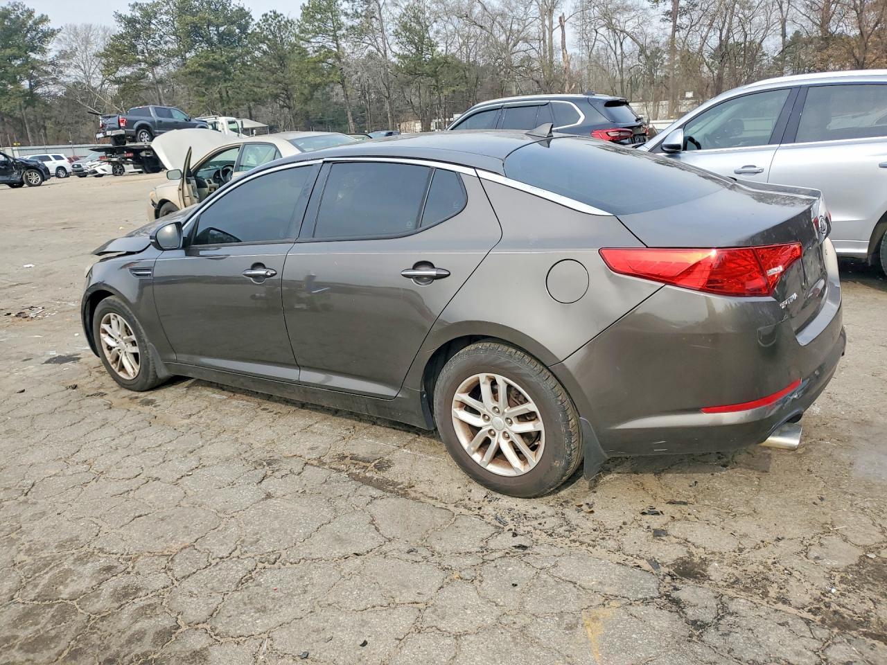2012 KIA Optima lx