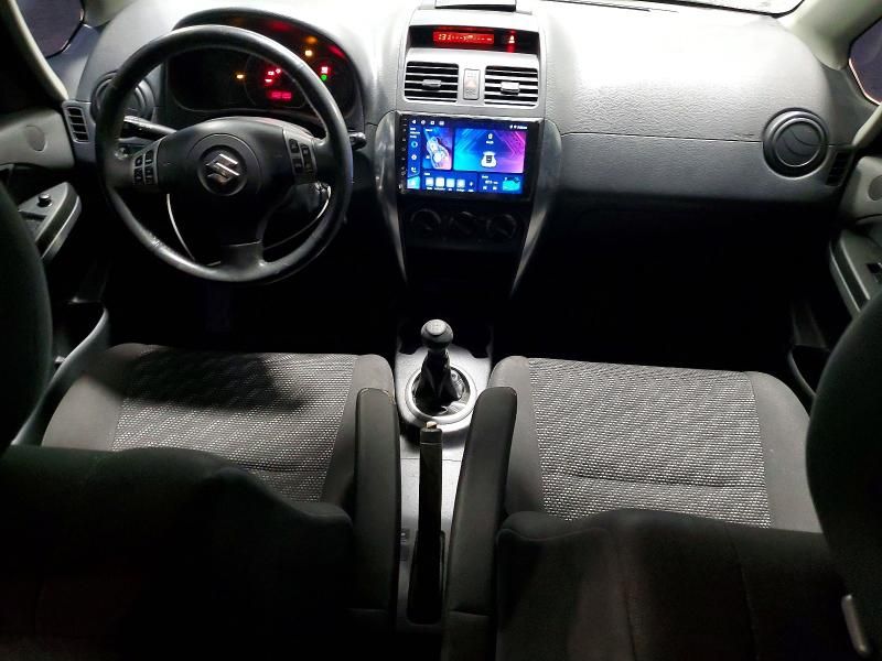 2009 Suzuki SX4 Technology