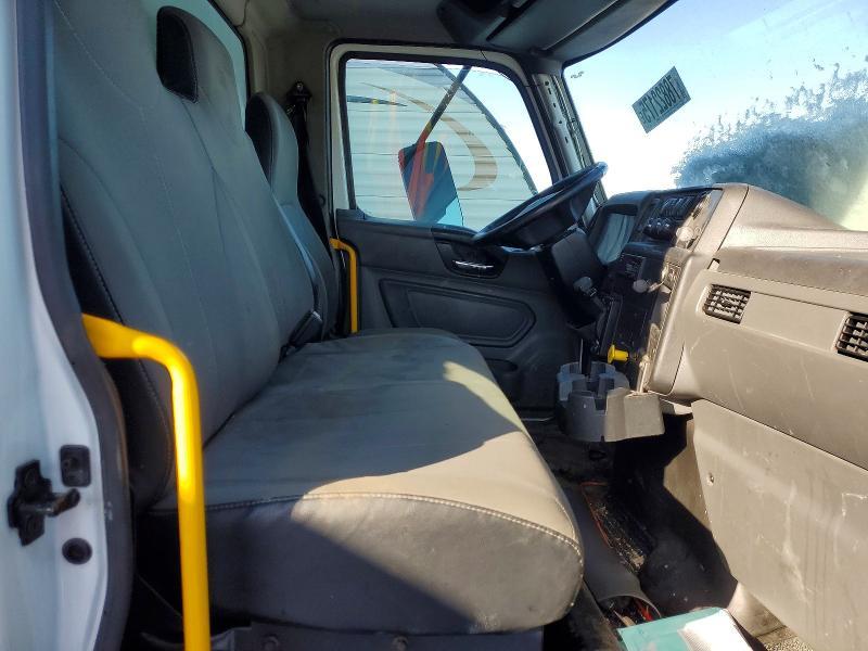 2019 International Mv607 box Truck