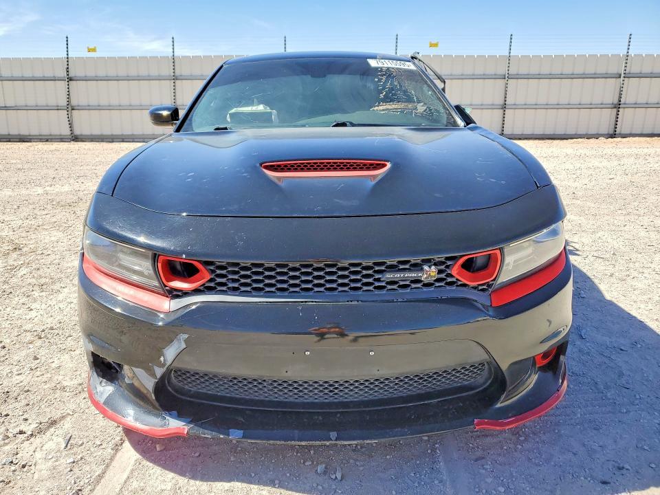 2018 Dodge Charger r