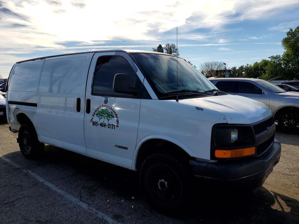 2004 Chevrolet Express G3500