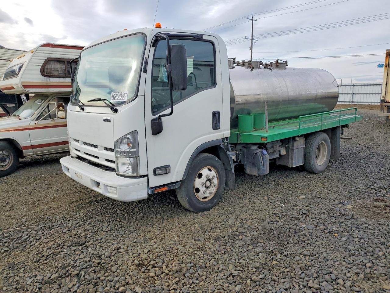 2014 Isuzu NPR HD