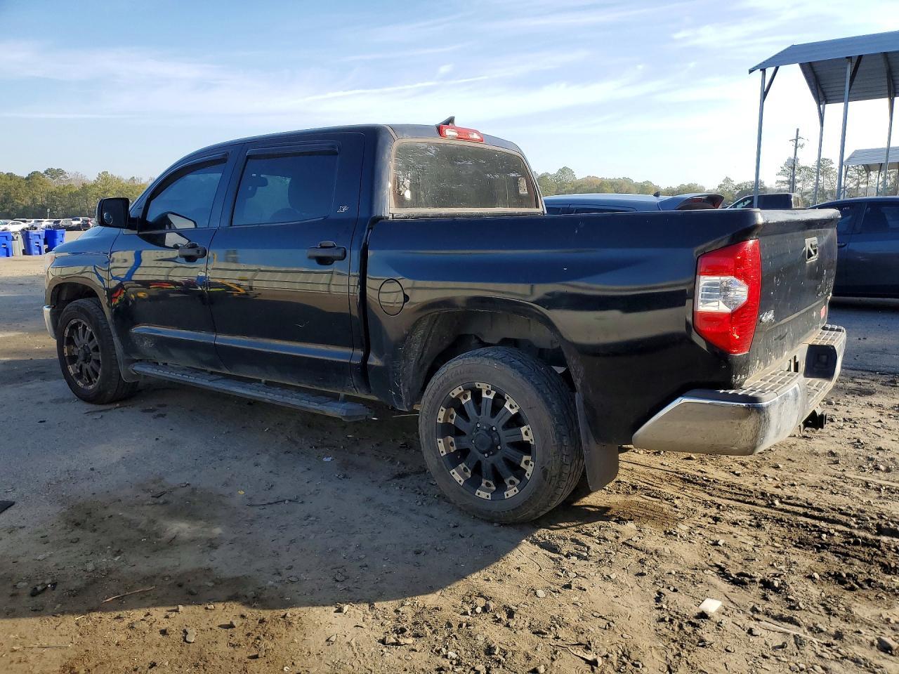 2017 Toyota Tundra Crewmax SR5