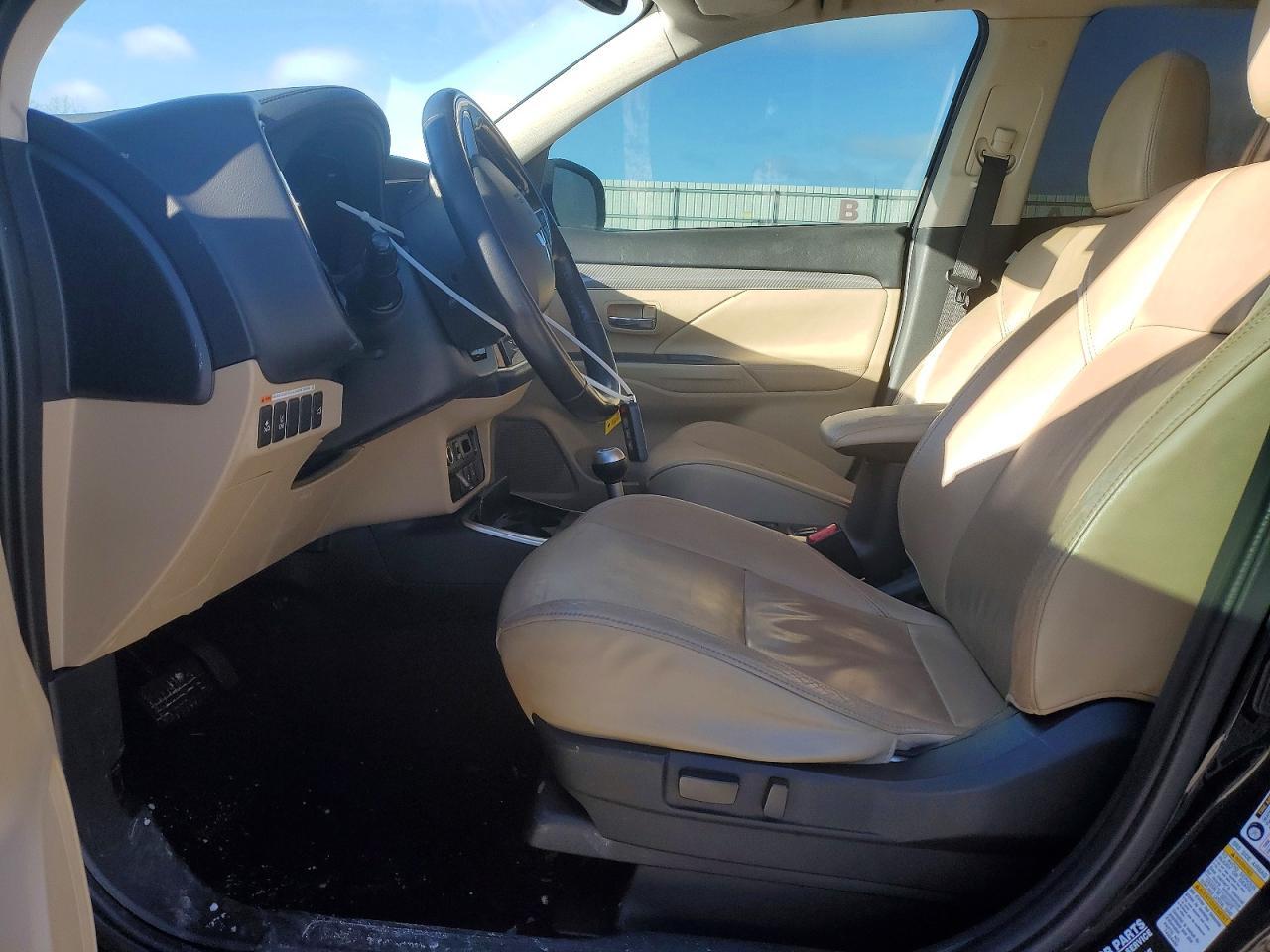 2019 Mitsubishi Outlander se