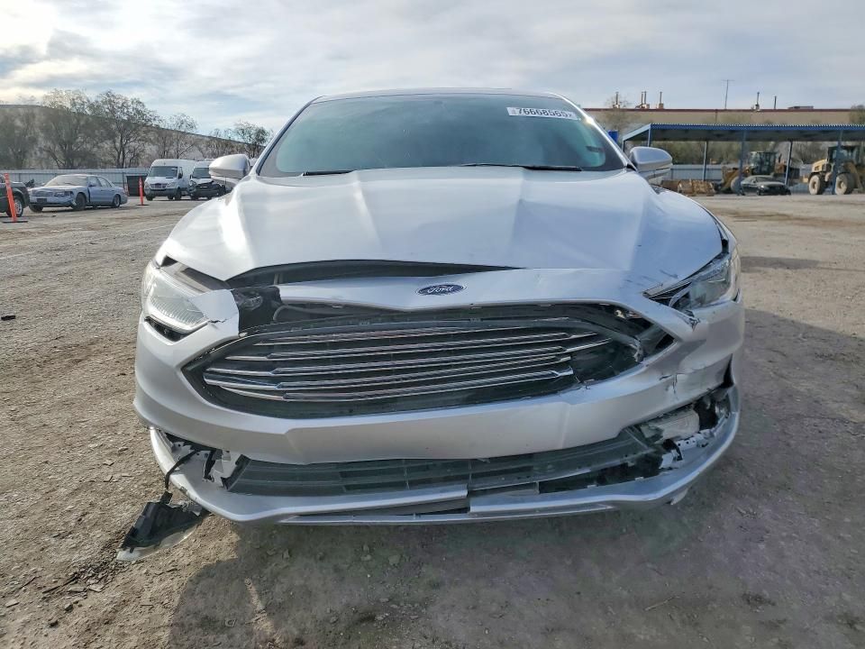 2017 Ford Fusion se Hybrid