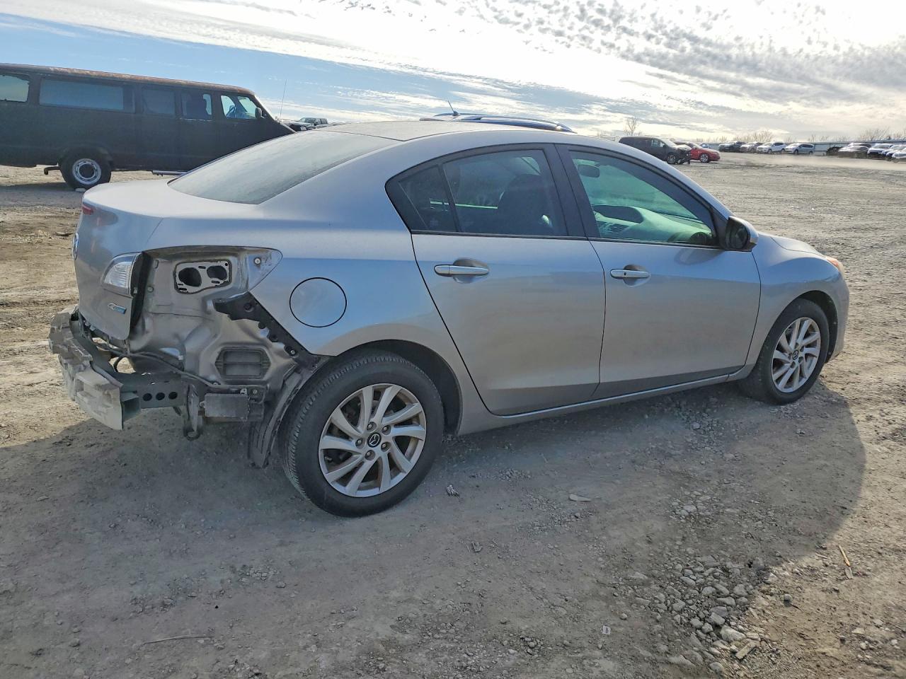 2013 Mazda 3 I