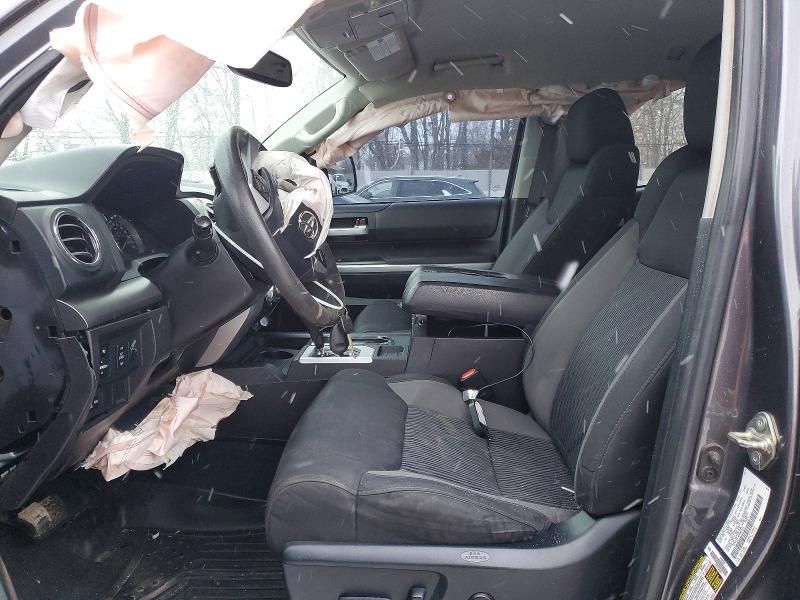 2014 Toyota Tundra Double cab sr