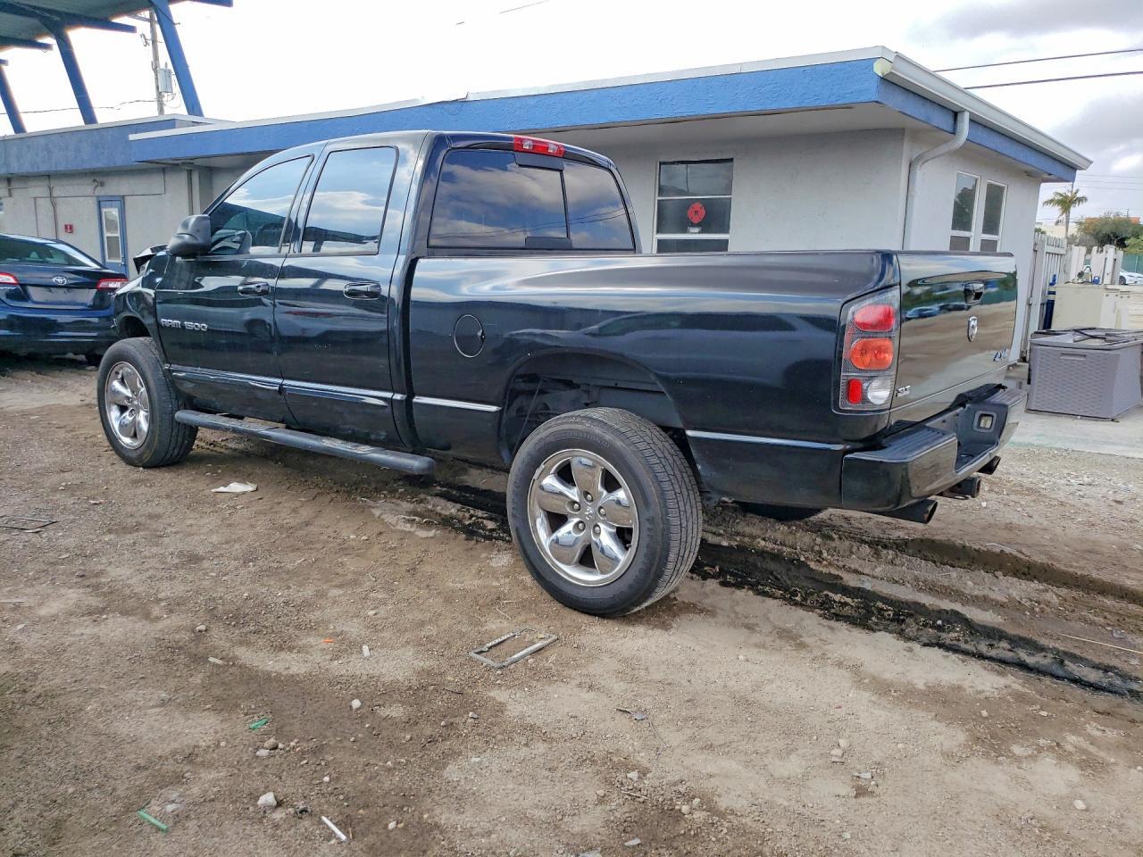 2005 Dodge RAM 1500 ST