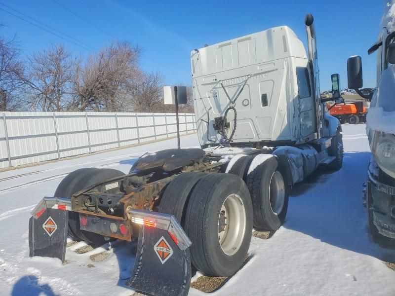 2019 International Lt625 Semi Truck