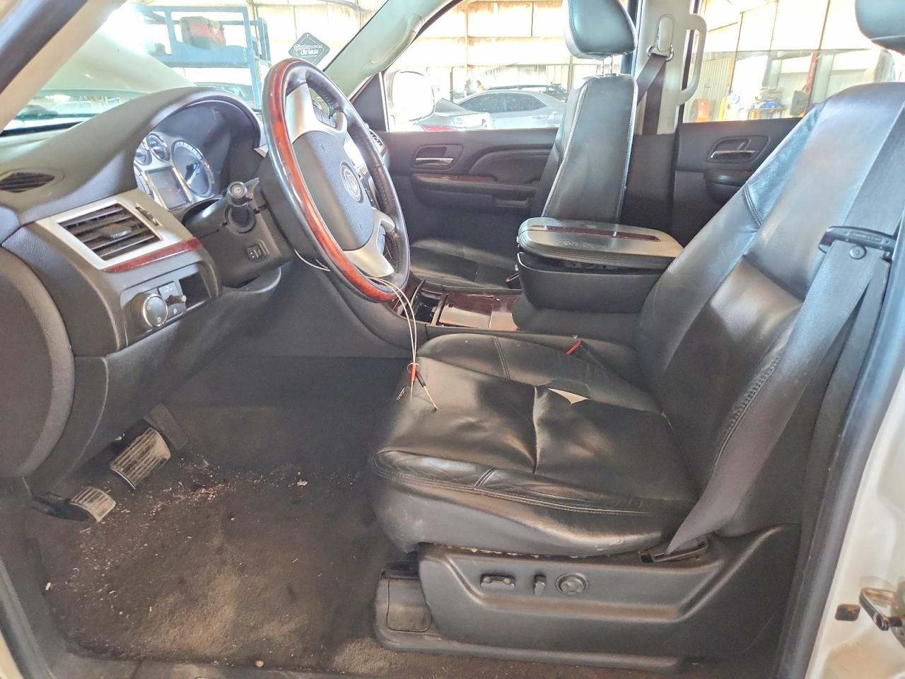 2009 Cadillac Escalade Luxury