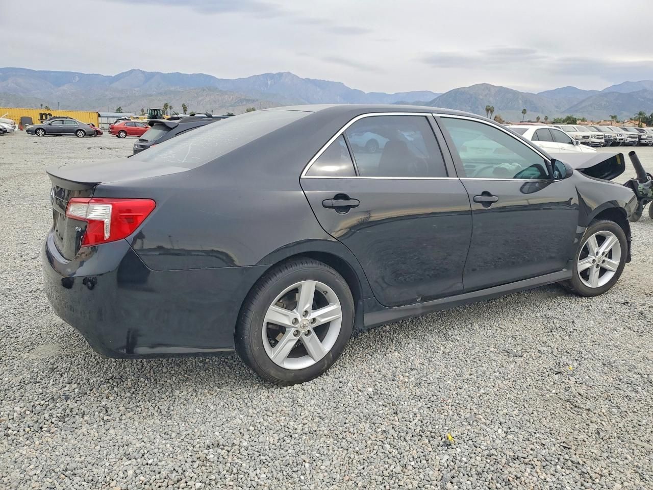 2013 Toyota Camry l