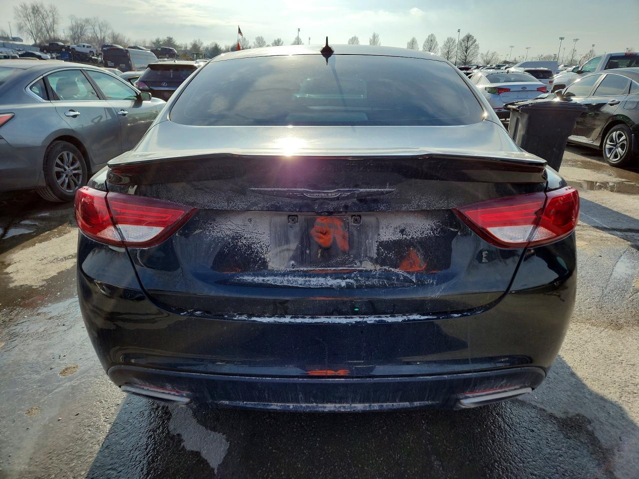 2015 Chrysler 200 s
