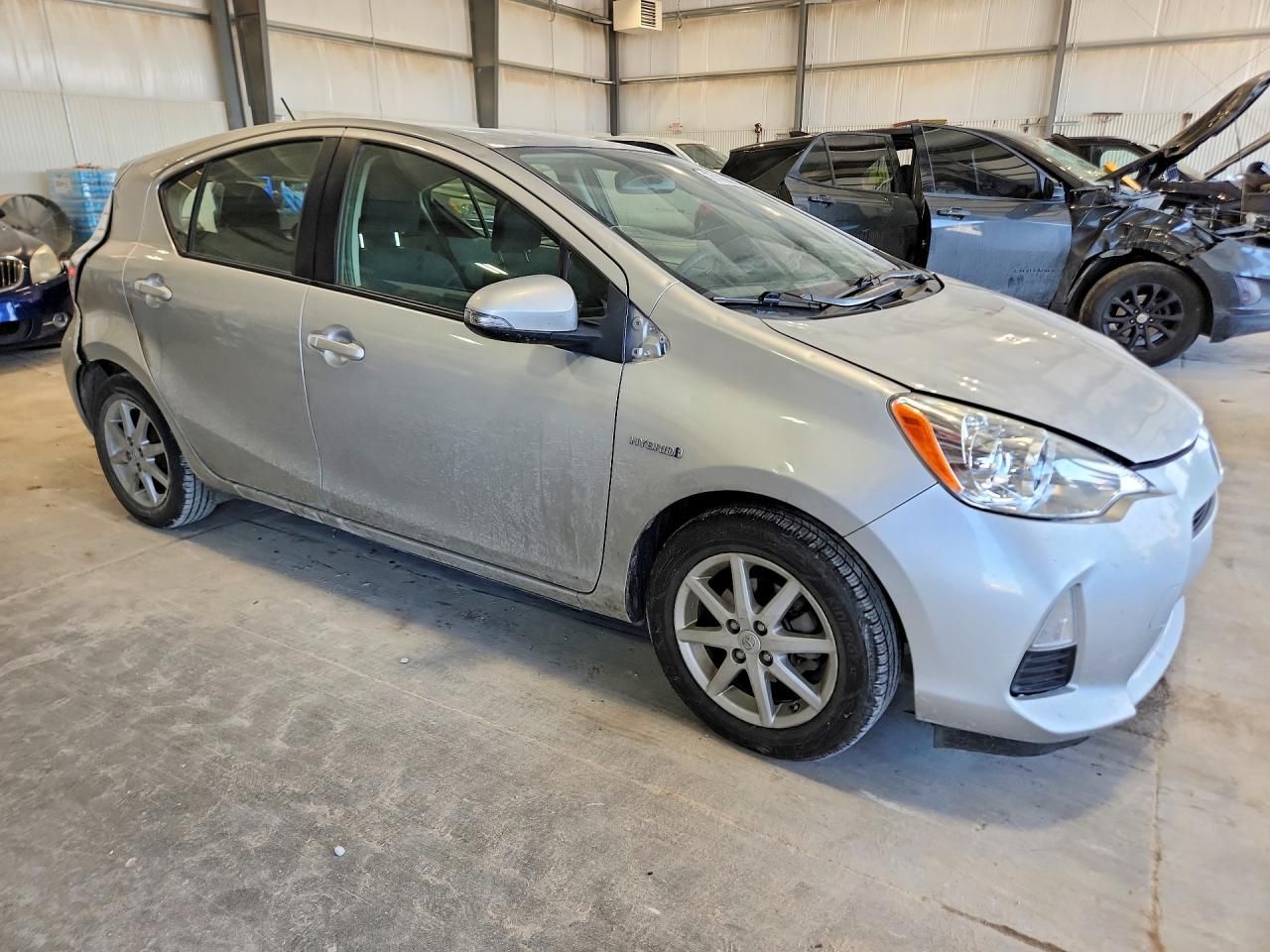 2014 Toyota Prius c