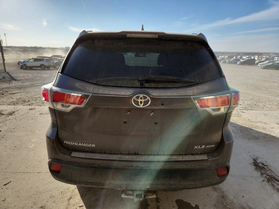 2015 Toyota Highlander xle