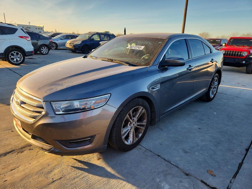 2013 Ford Taurus sel