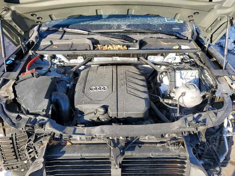 2024 Audi Q5 Premium Plus 45