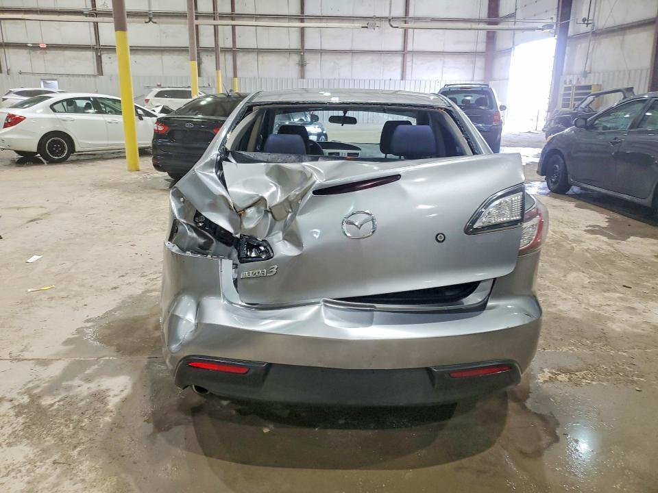 2010 Mazda 3 I