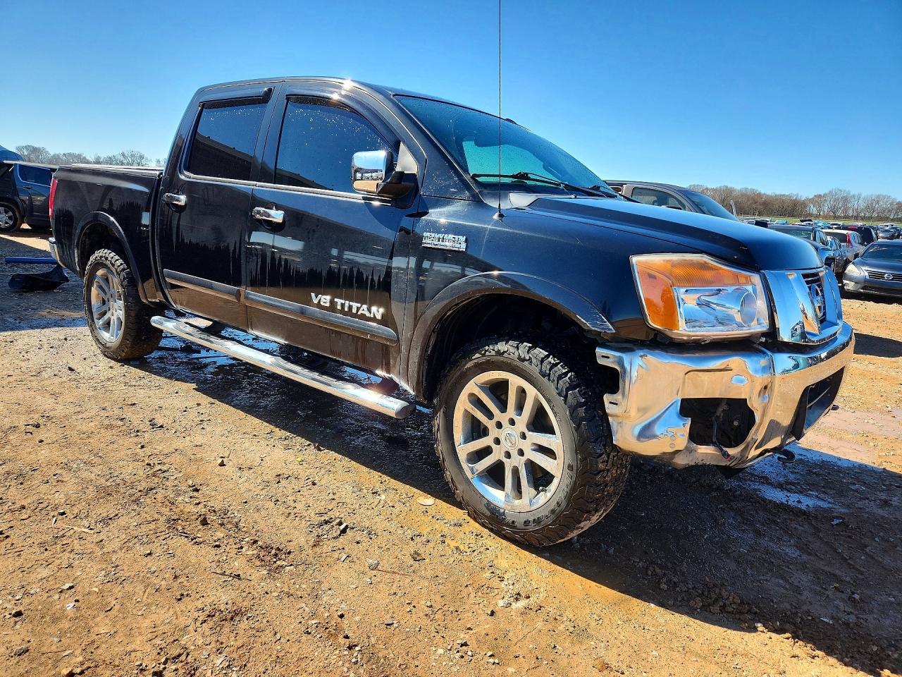 2015 Nissan Titan SL