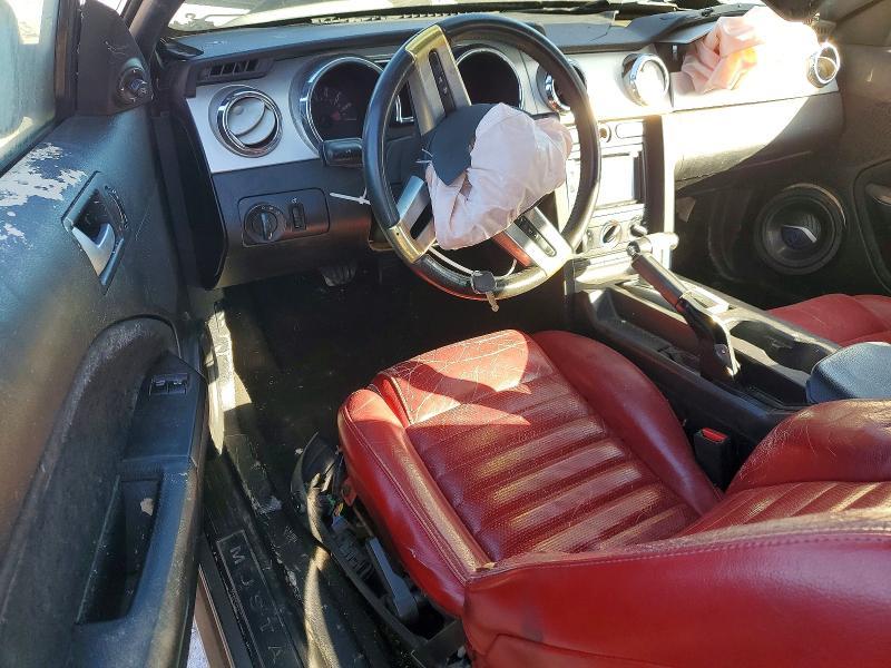 2005 Ford Mustang