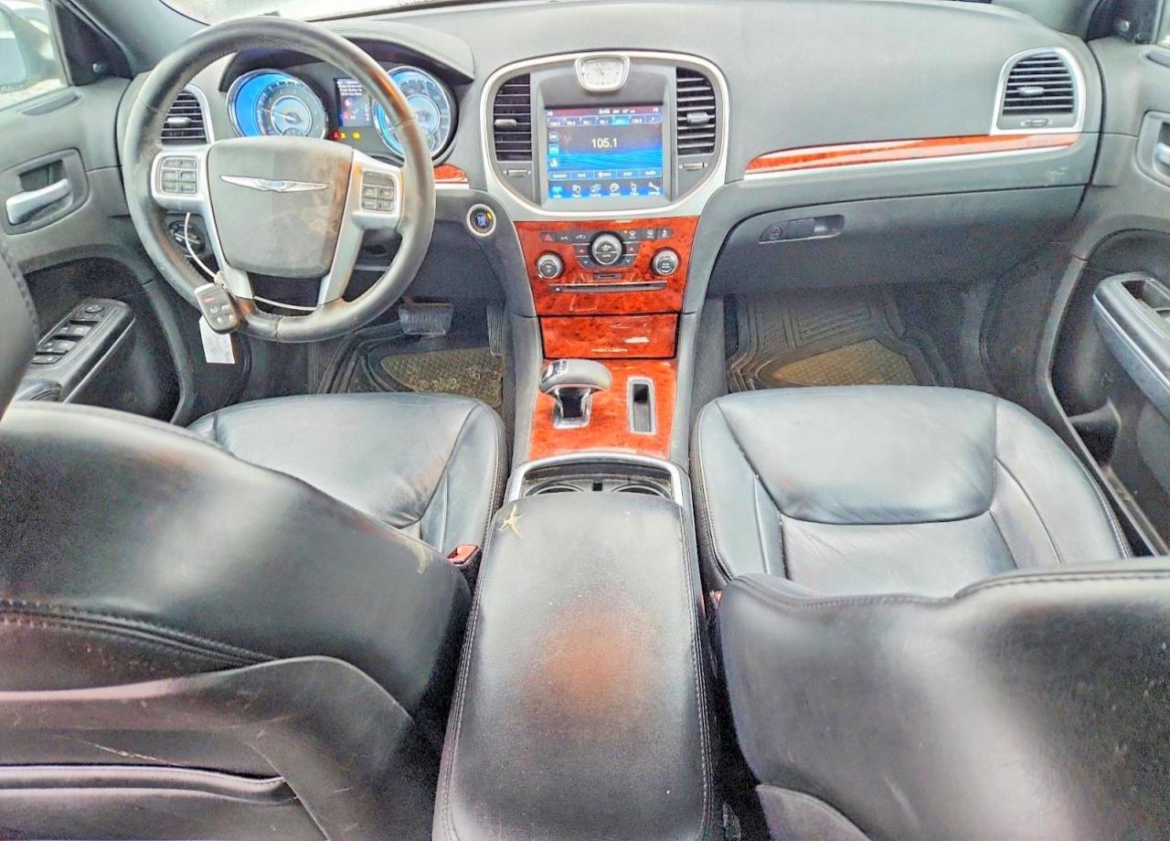 2012 Chrysler 300 Limited