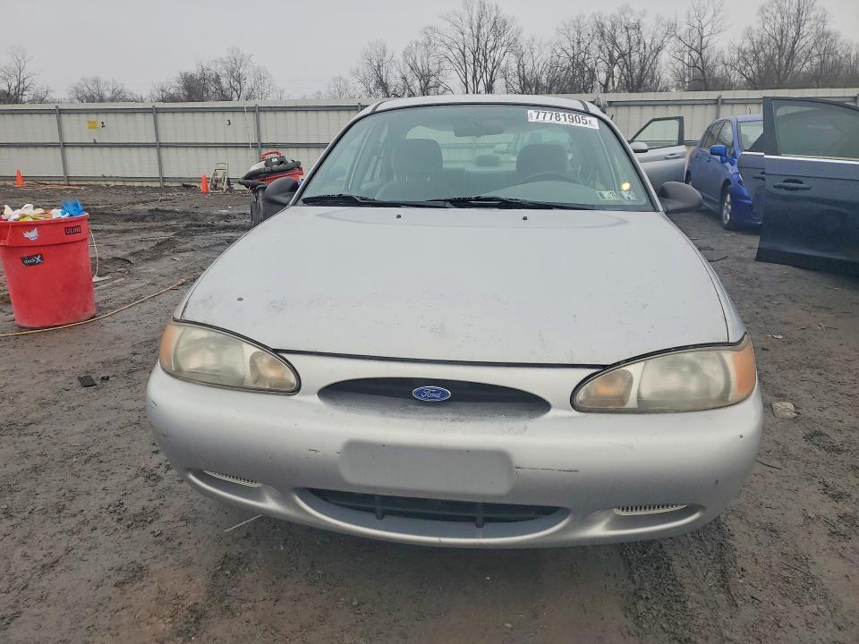 1997 Ford Escort lx