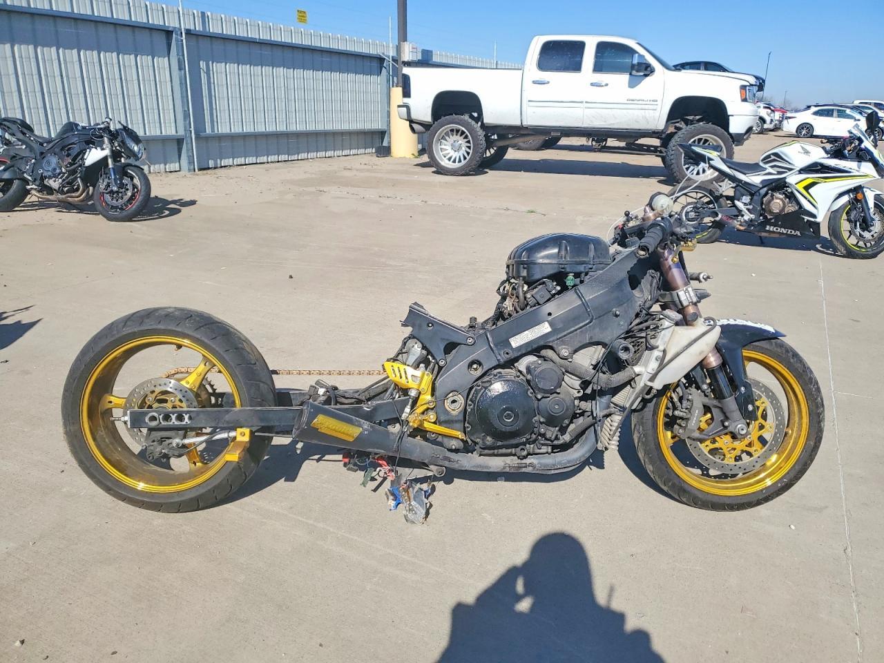 2005 Suzuki GSX-R1000
