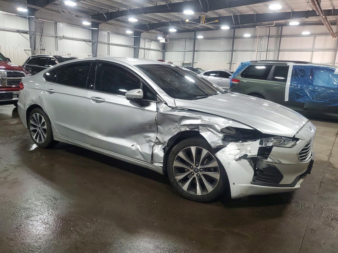 2019 Ford Fusion se