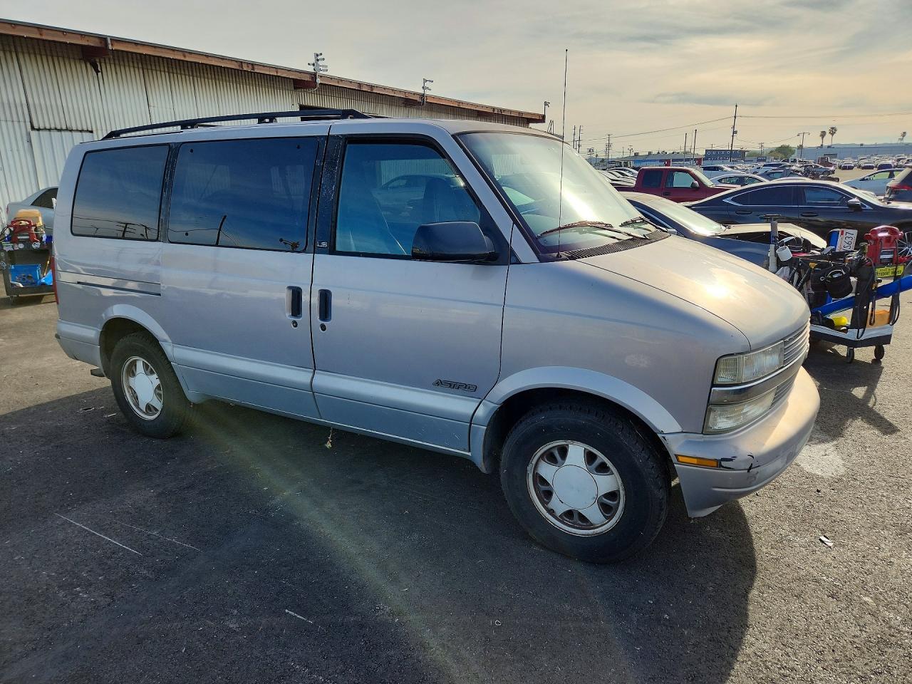 2000 Chevrolet Astro