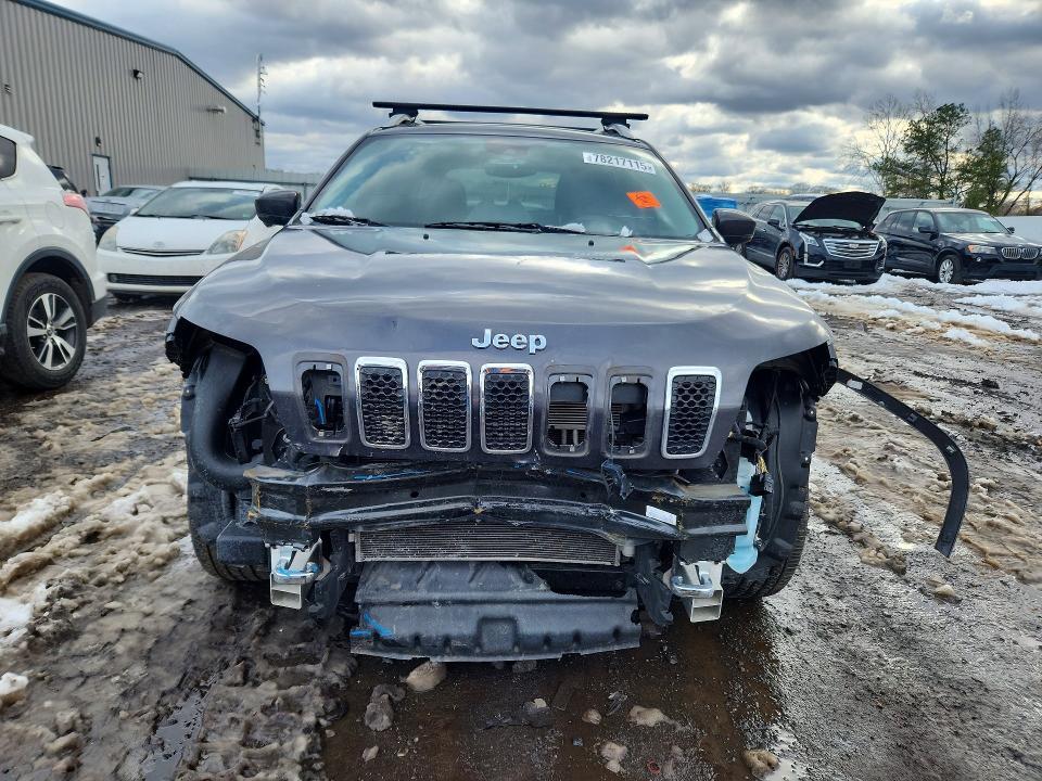 2019 Jeep Cherokee Overland