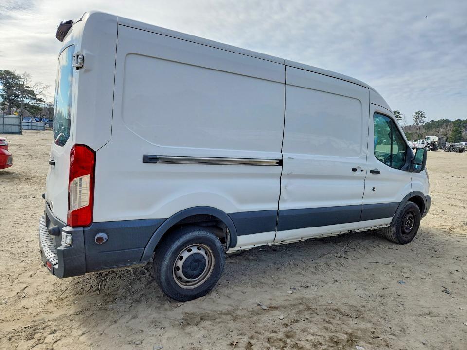 2018 Ford Transit T-250