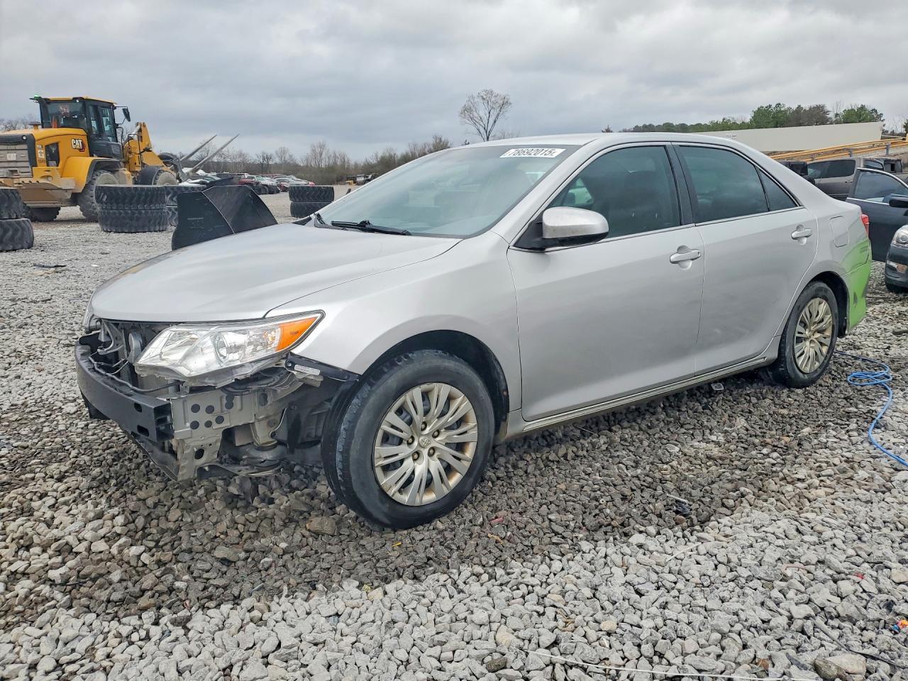 2013 Toyota Camry le