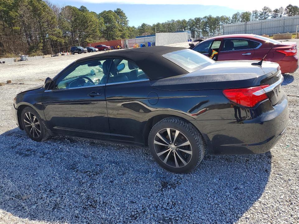 2012 Chrysler 200 s
