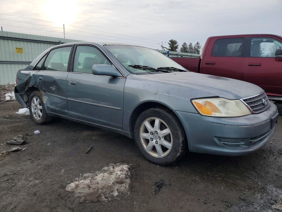 2004 Toyota Avalon xl