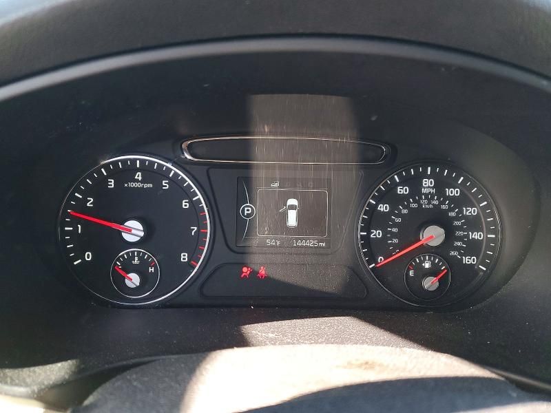 2016 KIA Sorento lx V6