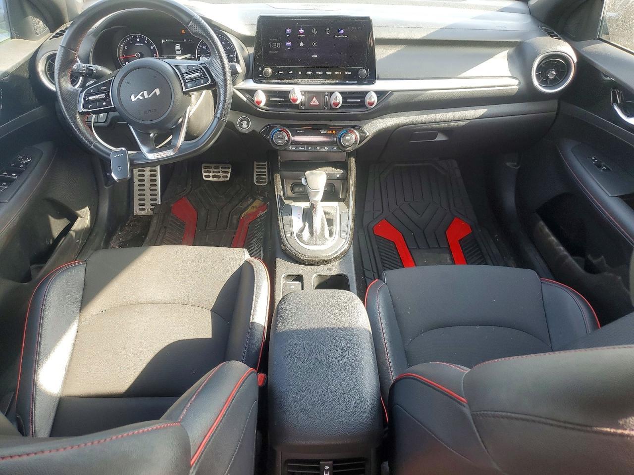 2023 KIA Forte gt